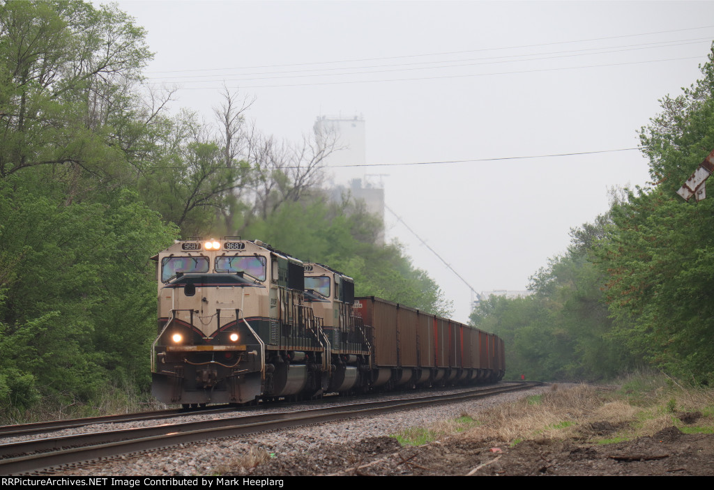 BNSF 9687